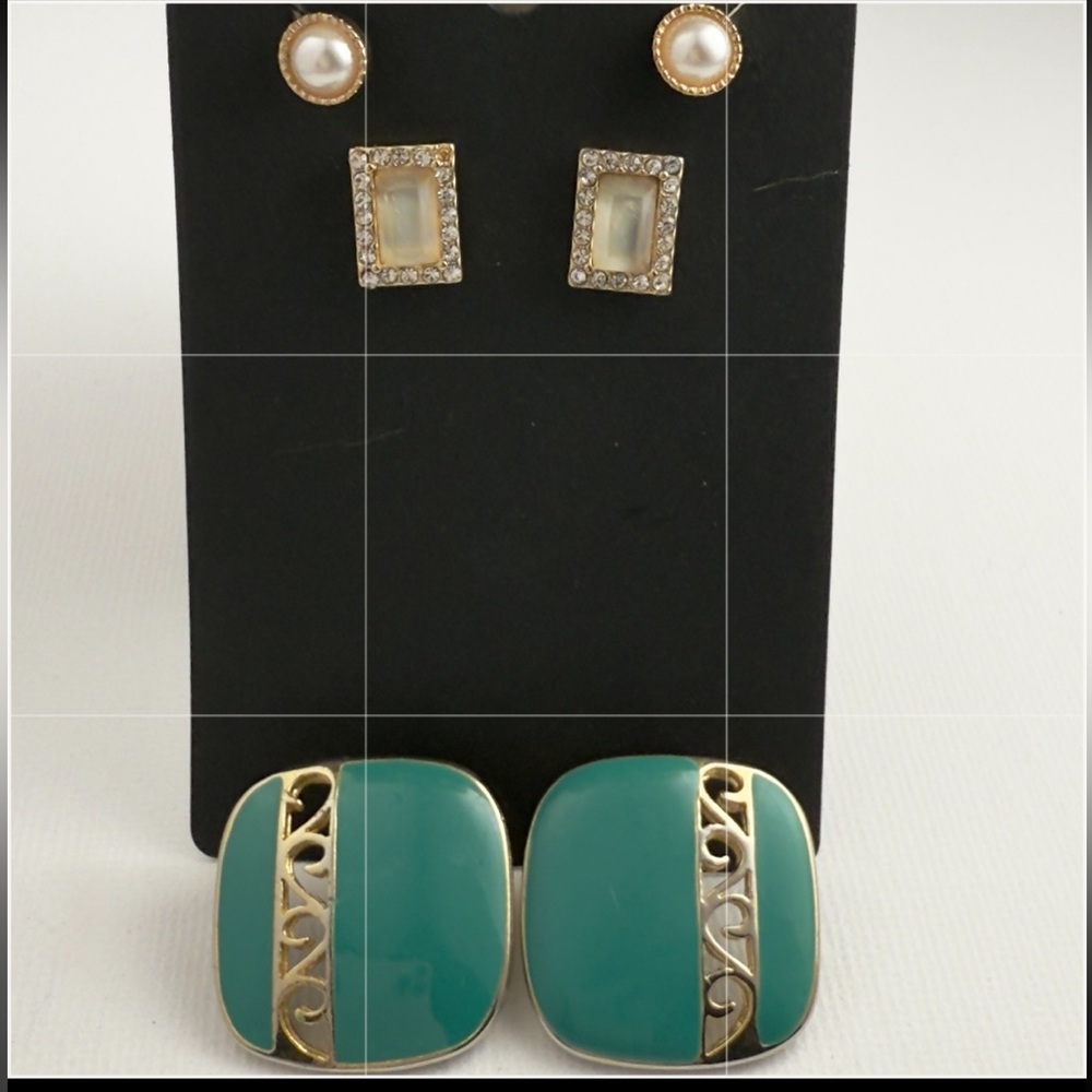 Vintage bundle of 3 pairs earrings for pierced ears Women’s costume jewelry